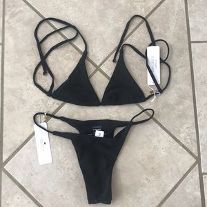Lumahai Bikini SZ Small Black New With Tags